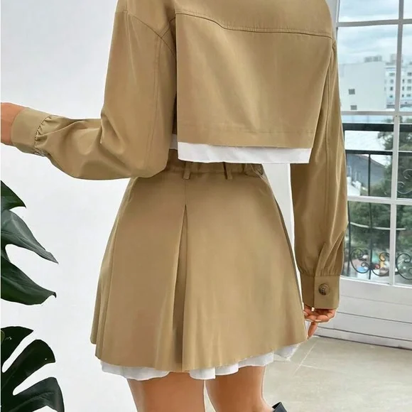 Cropped Khaki Jacket and Pleated Skirt Set - Khaki with White Trim - Picture 2 of 8